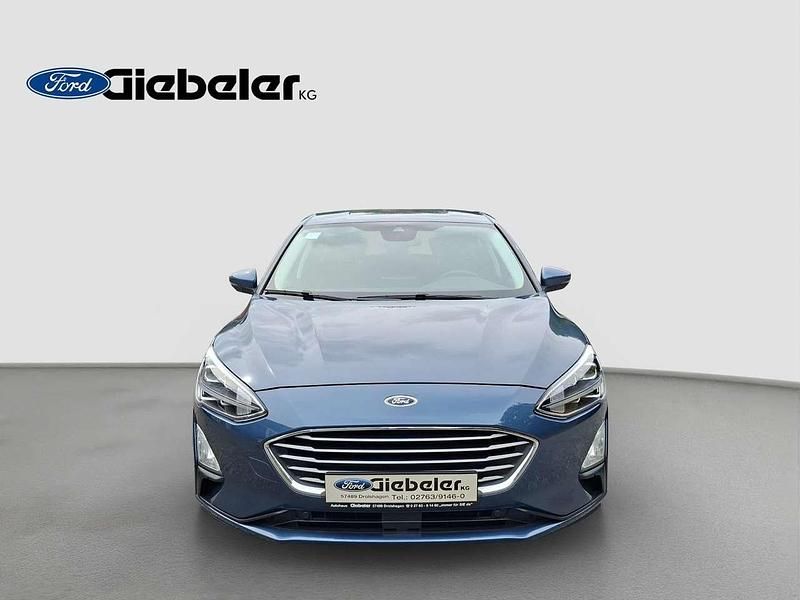 Gebraucht Ford Focus Cool & Connect 125 PS (91 kW) 2019 Chromablau metallic Kleinwagen