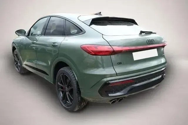 Neu Audi Q5 S-Line 204 PS (150 kW) 2026 Manufacturer SUV