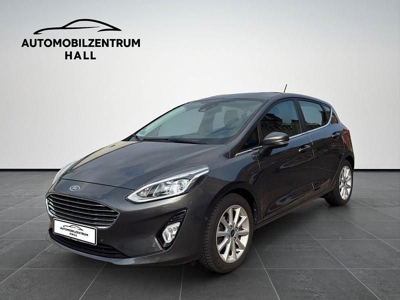 Gebraucht Ford Fiesta Titanium 101 PS (74 kW) 2018 Grau Kleinwagen