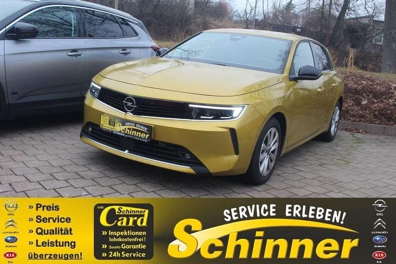 Gelb Gebraucht 2022 Opel Astra Elegance Limousine | 15.899 € (Superpreis) - Bild 1/2
