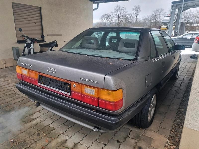 Gebraucht Audi Quattro 136 PS (100 kW) 1988 Grau Coupé