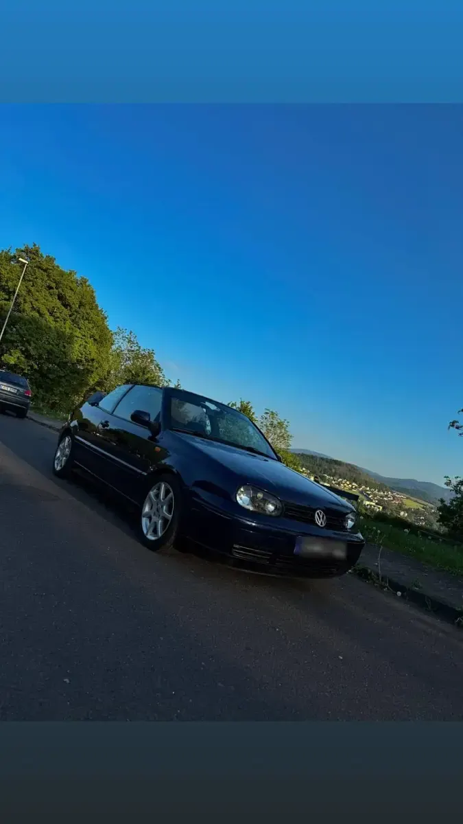 Gebraucht VW Golf Conceptline 115 PS (84 kW) 2001 Blau Cabrio