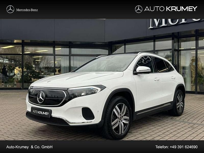 Weiß Gebraucht 2023 Mercedes EQA250 Progressive SUV | 33.200 € (Etwas zu teuer) - Bild 1/4