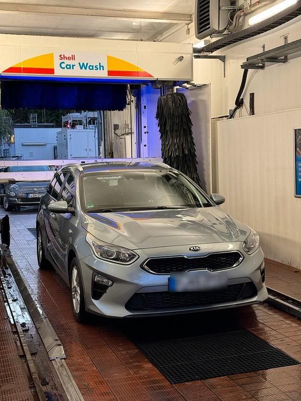 Gebraucht Kia Ceed Silver 2020 Silber Kleinwagen