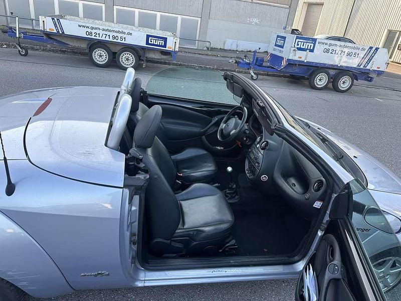 Gebraucht Ford Ka Colourline 69 PS (50 kW) 2004 Silber Kleinwagen