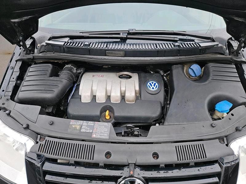 Gebraucht VW Sharan 131 PS (96 kW) 2003 Schwarz Van / Kleinbus