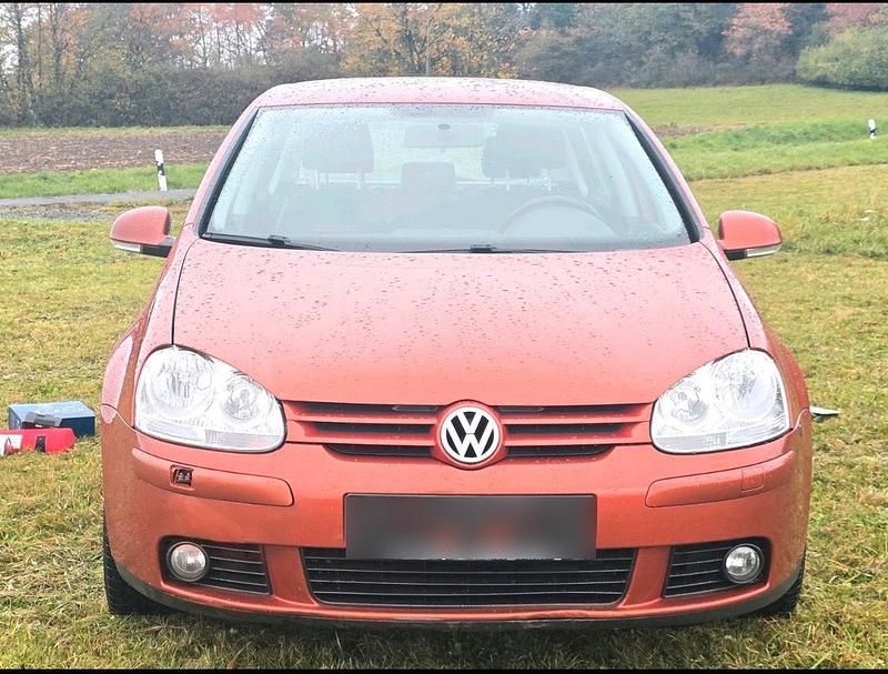 Gebraucht VW Golf 105 PS (77 kW) 2006 Orange Limousine