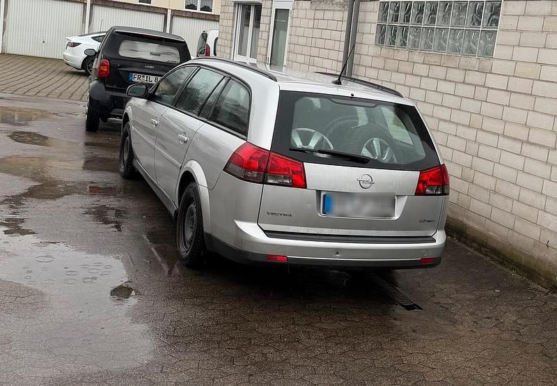 Gebraucht Opel Vectra 155 PS (114 kW) 2005 Grau Kombi