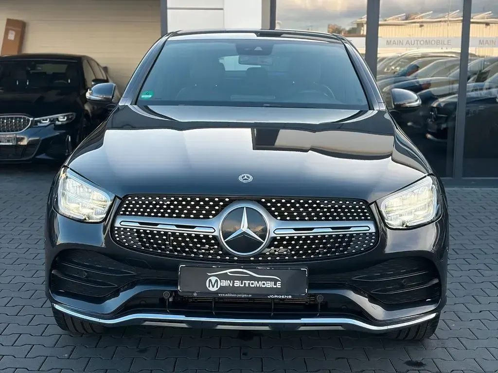 Gebraucht Mercedes GLC300 AMG 258 PS (189 kW) 2020 Grau Coupé