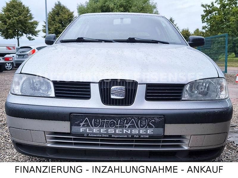 Gebraucht Seat Ibiza 60 PS (44 kW) 2001 Silber Limousine