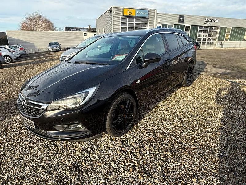 Schwarz Gebraucht 2019 Opel Astra Innovation Kombi | 15.666 € (Etwas zu teuer) - Bild 1/4