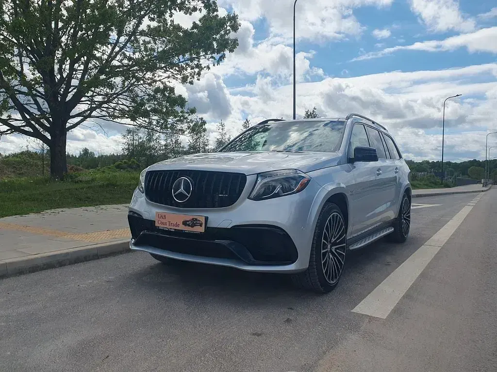 Gebraucht Mercedes GLS63 AMG AMG 585 PS (430 kW) 2018 Silber SUV