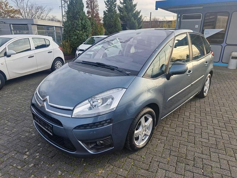 Grau Gebraucht 2011 Citroën C4 Picasso Tendance Van / Kleinbus | 3.950 € (Fairer Preis) - Bild 1/4