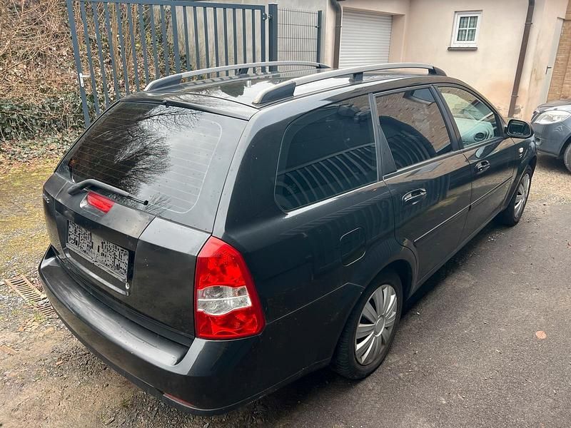 Gebraucht Chevrolet Nubira 109 PS (80 kW) 2007 Schwarz Kombi