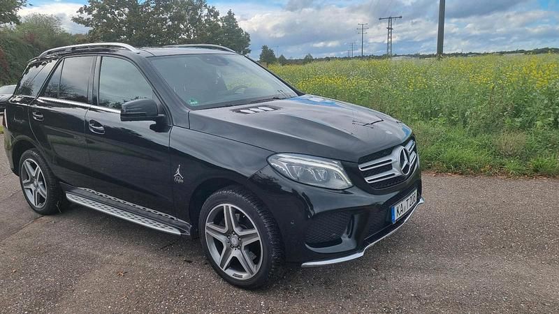 Schwarz Gebraucht 2016 Mercedes GLE350 AMG SUV | 30.499 € (Fairer Preis) - Bild 1/4