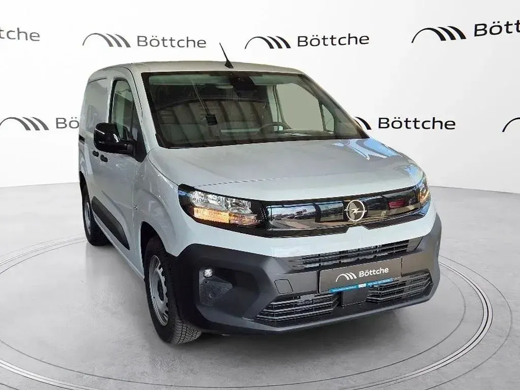 Neu Opel Combo 102 PS (75 kW) 2025 Weiss icy Van / Kleinbus