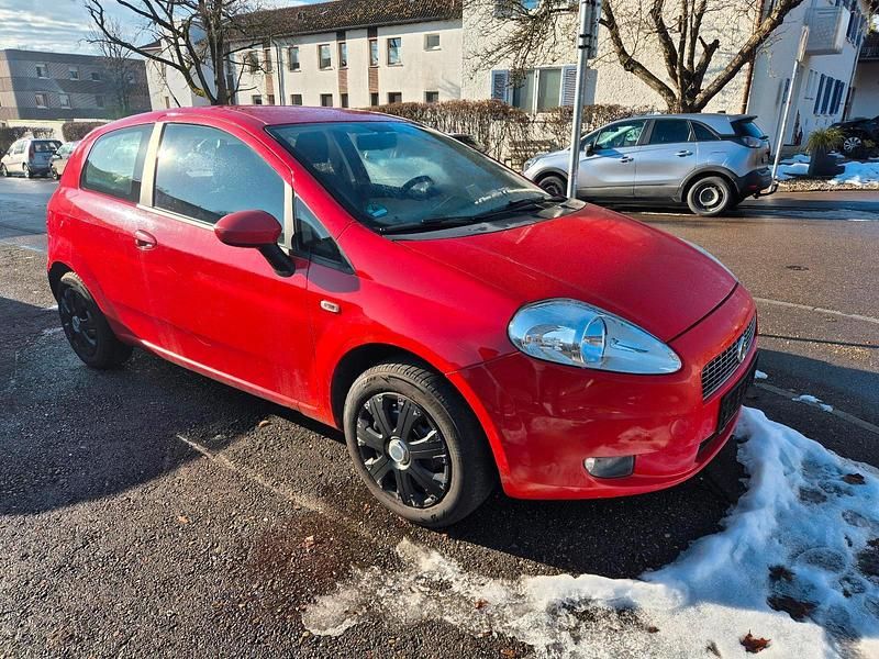 Rot Gebraucht 2009 Fiat Punto Kleinwagen | 750 € (Superpreis) - Bild 1/4