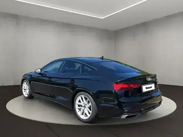 Gebraucht Audi A5 Sportback Design 204 PS (150 kW) 2023 Mythosschwarz metallic Kleinwagen