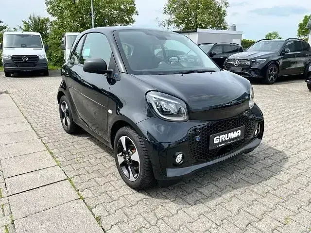 Gebraucht Smart ForTwo Electric Drive Passion 60 kW (82 PS) 2021 Schwarz Coupé