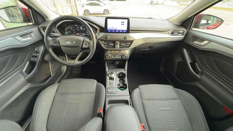 Gebraucht Ford Focus Active 150 PS (110 kW) 2020 Rubyrot Limousine