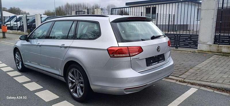 Gebraucht VW Passat Trendline 125 PS (91 kW) 2015 Reflexsilber metallic Kombi