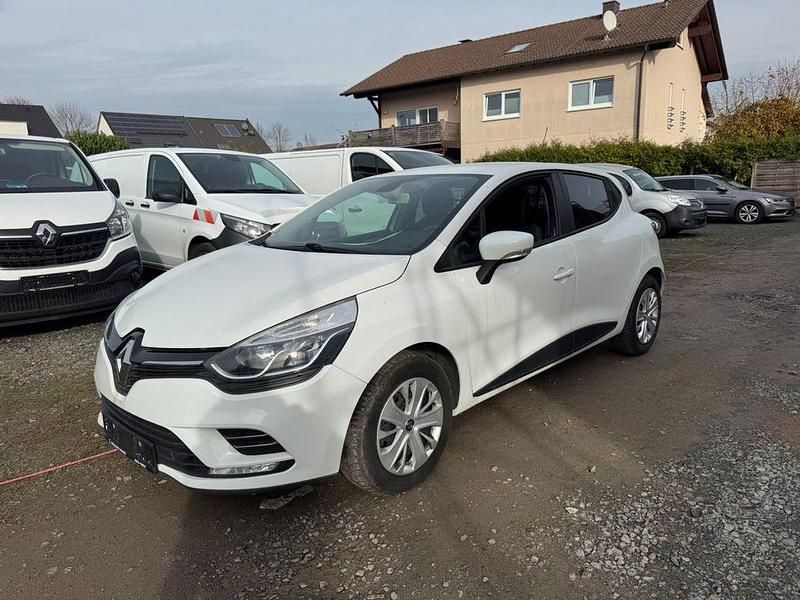 Weiß Gebraucht 2018 Renault Clio IV Limousine | 7.999 € (Fairer Preis) - Bild 1/4