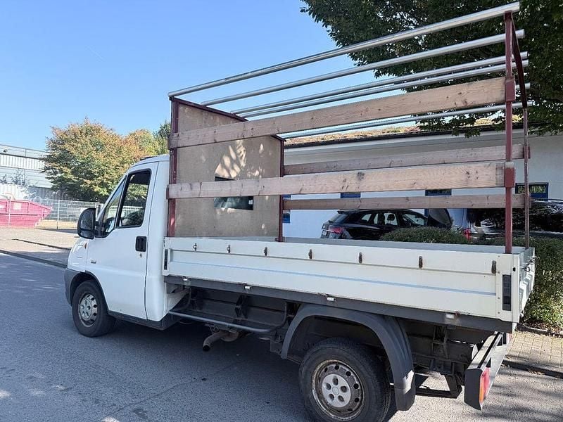 Weiß Gebraucht 2004 Peugeot Boxer Van | 2.900 € - Bild 1/4