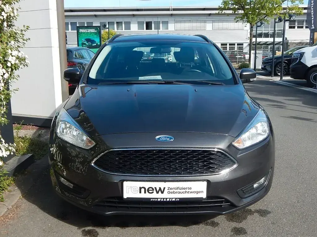 Gebraucht Ford Focus Business Edition 125 PS (91 kW) 2018 Magneticgrau Kombi