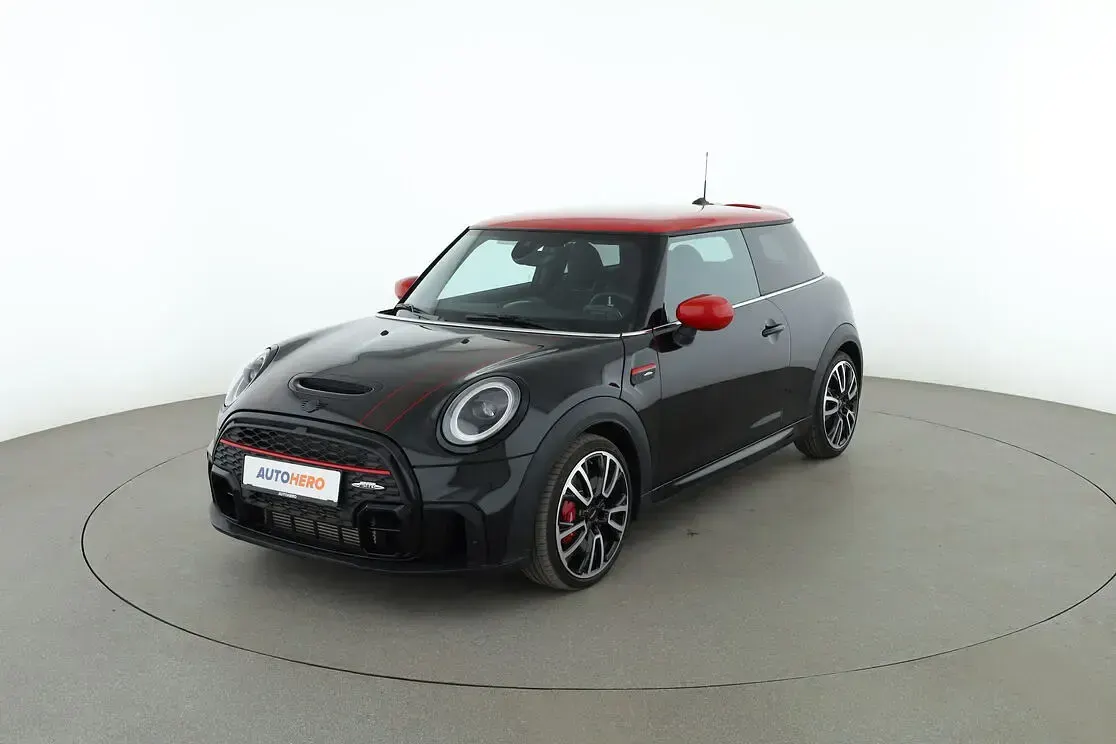 Gebraucht Mini John Cooper Works Essential 231 PS (169 kW) 2023 Kleinwagen