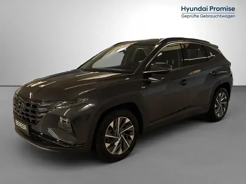 Gebraucht Hyundai Tucson Trend 150 PS (110 kW) 2024 Grau SUV