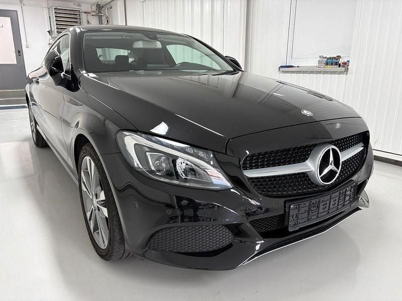 Gebraucht Mercedes C250 211 PS (155 kW) 2016 Schwarz Coupé