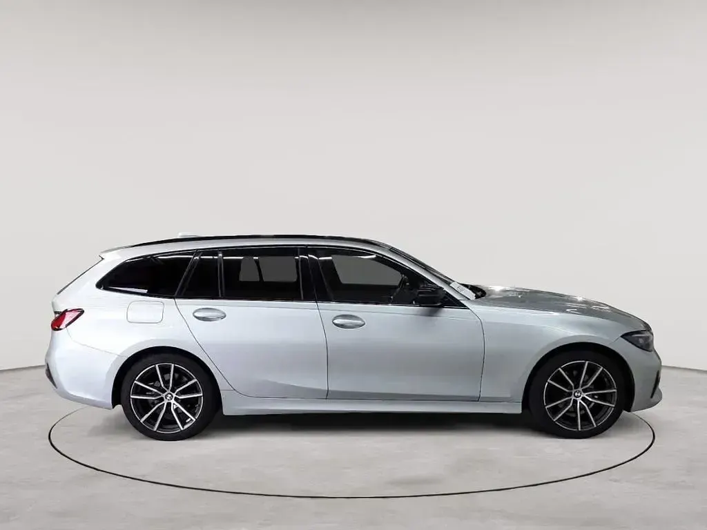 Gebraucht BMW 318 Sport Line 150 PS (110 kW) 2021 Silber Kombi