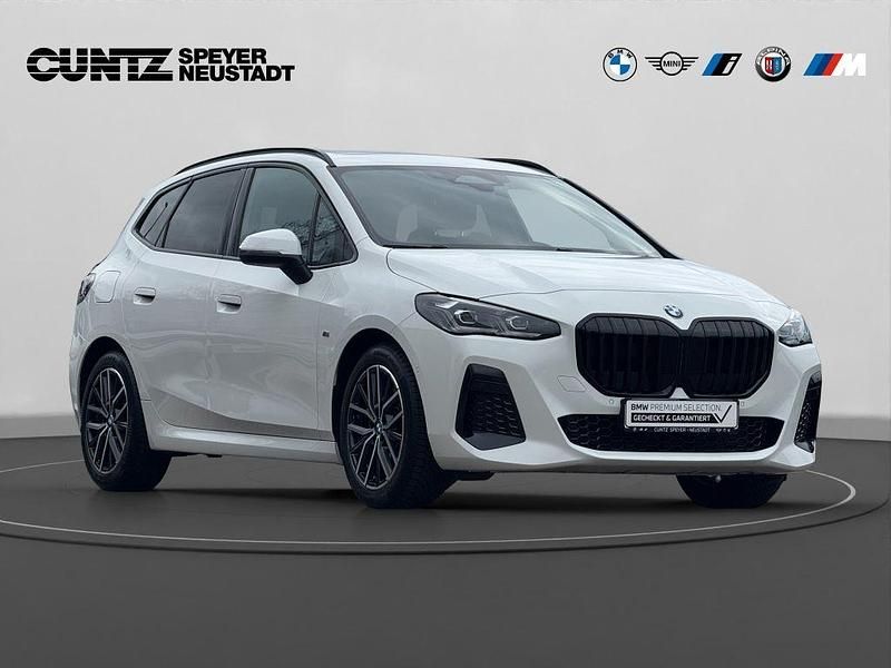 Gebraucht BMW 223 Active Tourer M Sport 218 PS (160 kW) 2022 Alpinweiß uni Van / Kleinbus