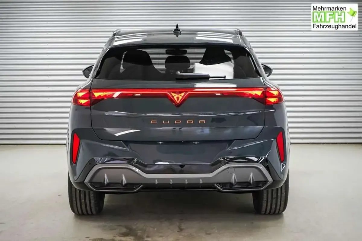 Neu Cupra Terramar 150 PS (110 kW) 2026 Fjord blau uni (9k) SUV