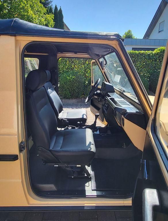 Gebraucht Mercedes G240 72 PS (52 kW) 1979 Gelb SUV