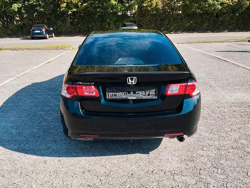 Gebraucht Honda Accord Comfort 156 PS (114 kW) 2009 Schwarz Limousine