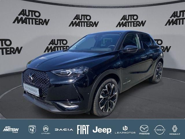 Lackierung schwarz perla nera/ Gebraucht 2022 DS Automobiles DS3 SUV | 23.389 € (Teuer) - Bild 1/4