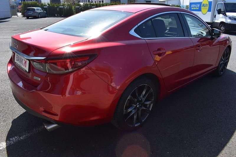 Gebraucht Mazda 6 Sports-Line 192 PS (141 kW) 2016 Rubinrot metallic Limousine