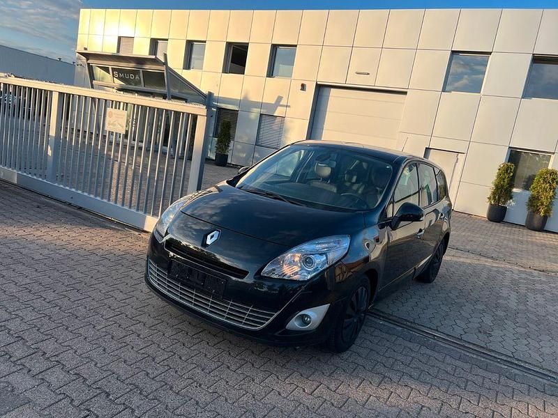Schwarz Gebraucht 2010 Renault Grand Scénic III Van / Kleinbus | 4.800 € (Fairer Preis) - Bild 1/4