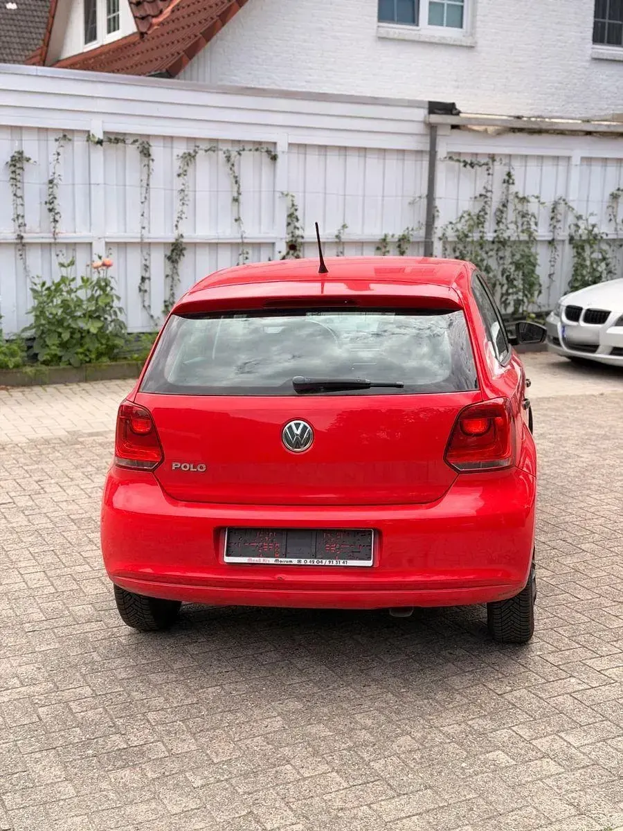 Gebraucht VW Polo Trendline 69 PS (50 kW) 2009 Rot Kleinwagen