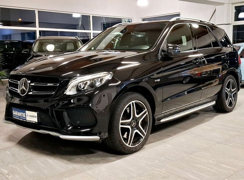 Schwarz Gebraucht 2016 Mercedes GLE43 AMG AMG SUV | 28.990 € (Teuer) - Bild 1/4