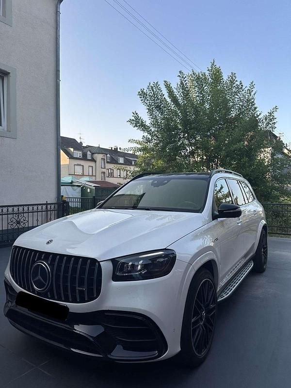 Weiß Gebraucht 2022 Mercedes GLS63 AMG AMG SUV | 109.999 € (Etwas zu teuer) - Bild 1/4