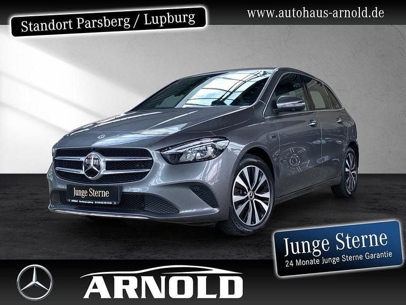 Grau Gebraucht 2021 Mercedes E250 Progressive Limousine | 22.850 € (Superpreis) - Bild 1/4