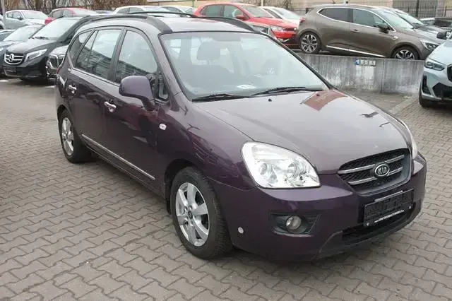 Gebraucht Kia Carens EX 144 PS (105 kW) 2008 Violett Van / Kleinbus