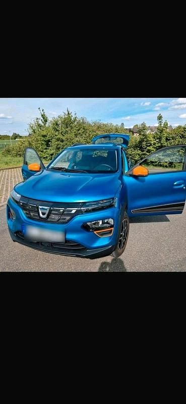 Blau Gebraucht 2022 Dacia Spring Comfort Plus Kleinwagen | 10.000 € (Guter Preis) - Bild 1/4