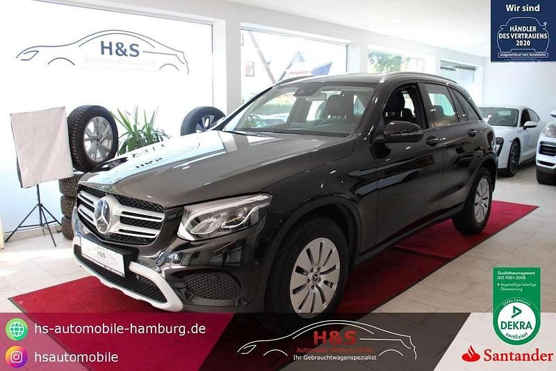 Obsidianschwarz lack Gebraucht 2018 Mercedes GLC250 SUV | 23.990 € (Guter Preis) - Bild 1/4