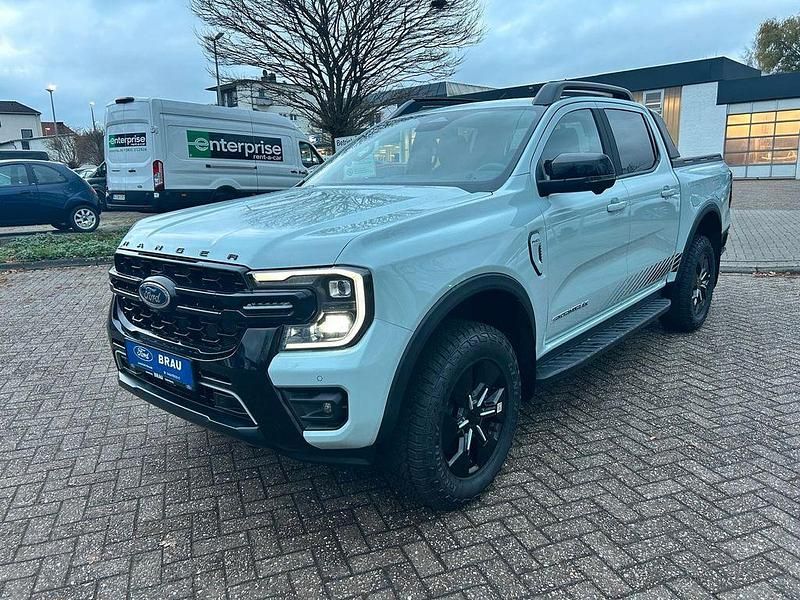 Grau Neu 2025 Ford Ranger Abholung | 65.438 € (Teuer) - Bild 1/4