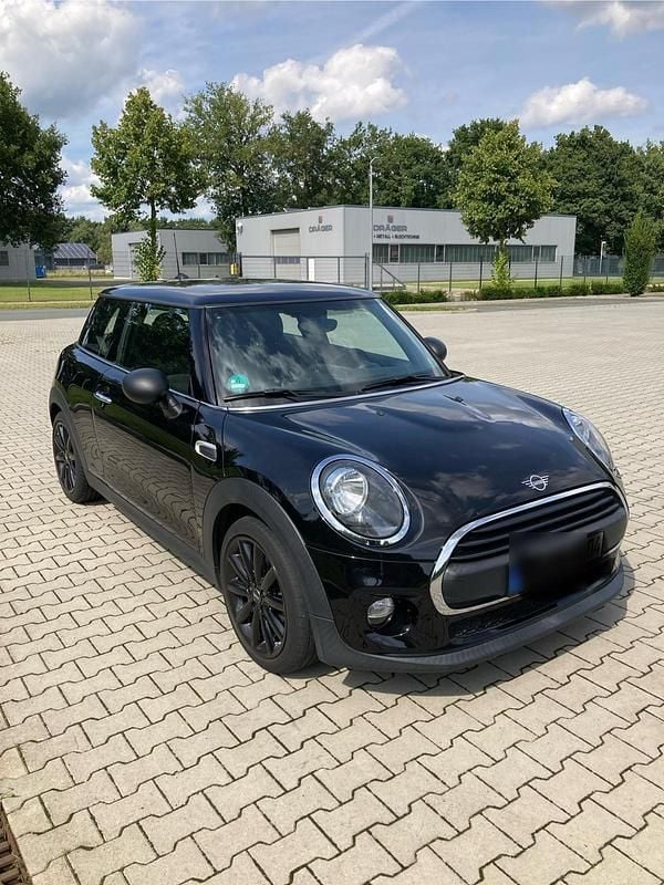 Schwarz Gebraucht 2018 Mini ONE Kleinwagen | 11.800 € (Guter Preis) - Bild 1/4