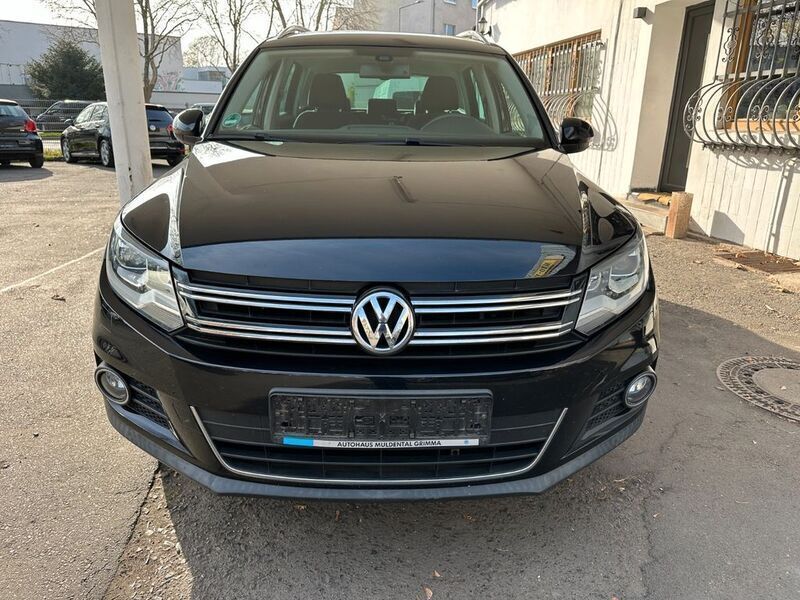 Schwarz Gebraucht 2013 VW Tiguan Sportline SUV | 8.599 € (Guter Preis) - Bild 1/4