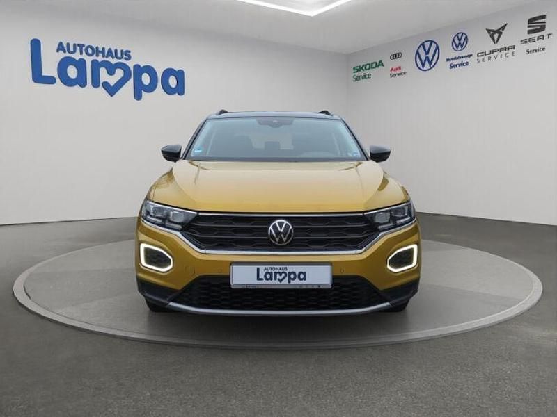 Gebraucht VW T-Roc Active 150 PS (110 kW) 2021 Gelb SUV